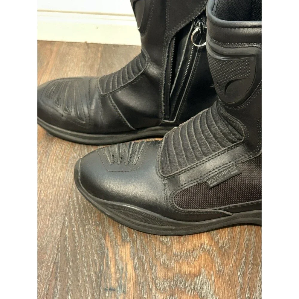 Icon Reign Black Leather Waterproof Side Zip Motorcycle Boot Women Size 9 EUC